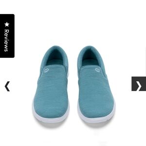 Merinos. Size 9. Mist Green.